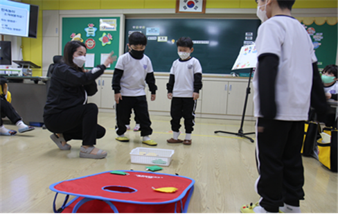 사진=교육부/경북사범대부설초 장애·비장애학생 통합체육놀이