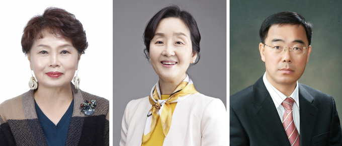 사진=부산교육청/김미영 전 교장, 이서정 전 행정국장, 박춘배 교장