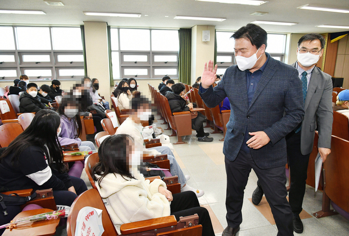 사진=시흥시/군서미래국제학교 개교식 및 입학식 현장
