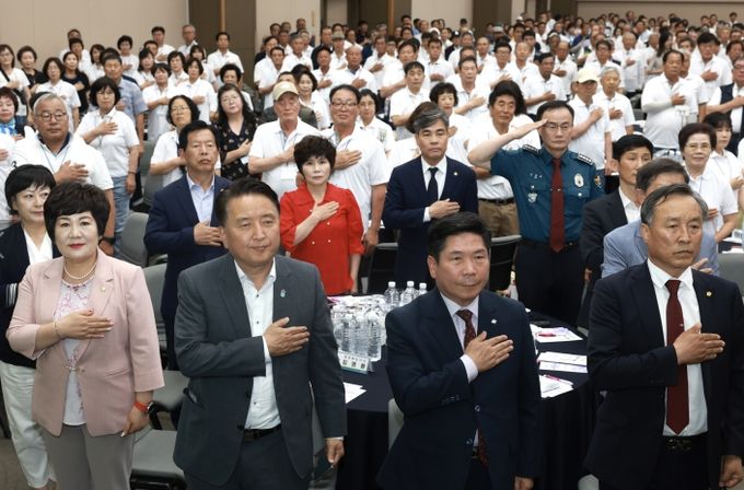 충북 이·통장 화합과 교류로 지역발전 논의