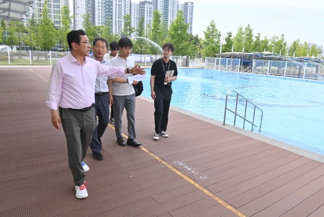 이현재 하남시장, 20일 어린이 물놀이장 개장 이틀 앞두고 사전 현장 점검