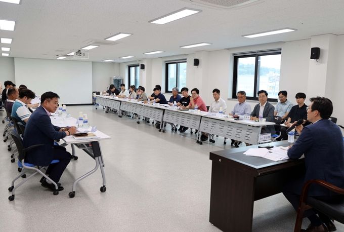 우승희 영암군수, 영암군체육회와 목요대화