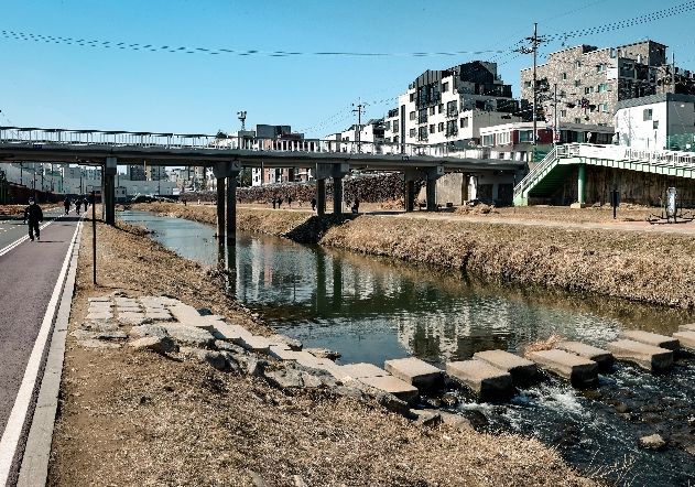 광명시가 관할구역의 서측을 흐르는 국가하천인 목감천 명칭을 ‘광명천’으로 변경을 추진한다.