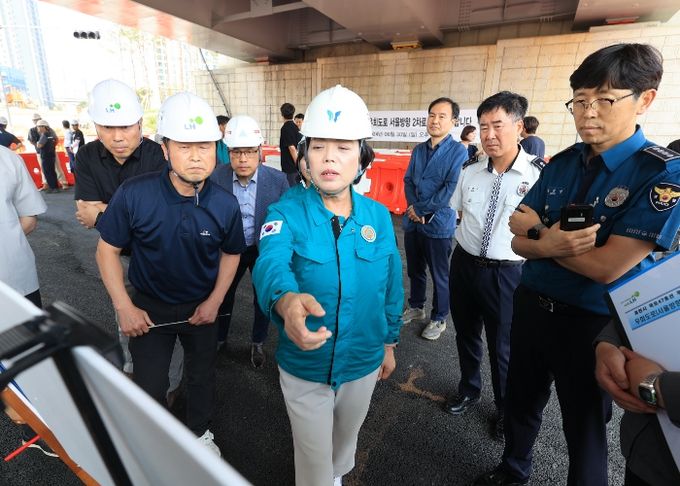 신계용 과천시장, 국도47호선 우회도로 서울방향 임시개통 현장 점검 나서