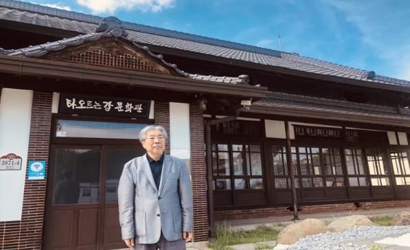 나주에서 집필 중인 문순태 작가, 제2회 김현승 詩문학상 본상 수상 영예