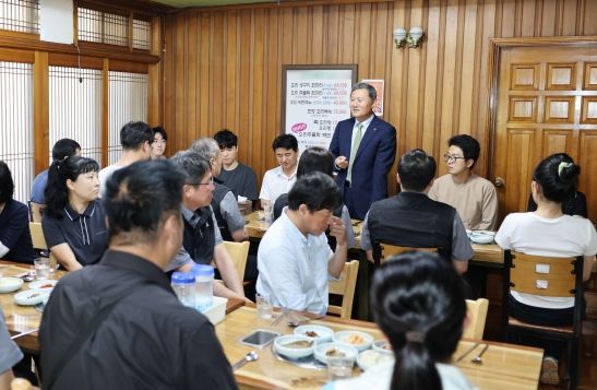 김완근 제주시장, 현장 근무자 오찬 간담회 열어