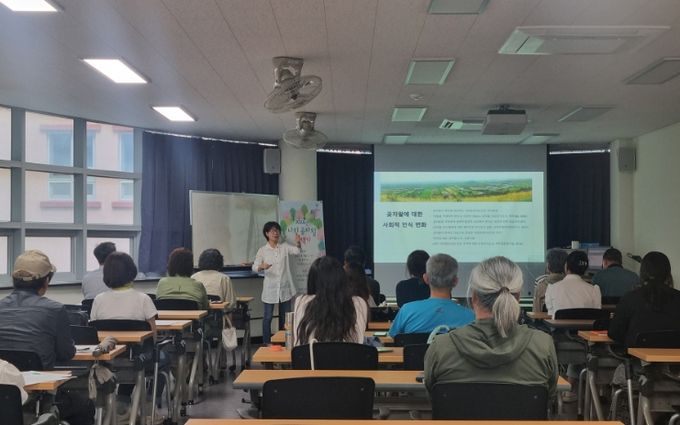 제주의 자연과 환경을 주제로 한 인문학 탐방 프로그램 ‘2024년 나의 곶자왈 산책기’