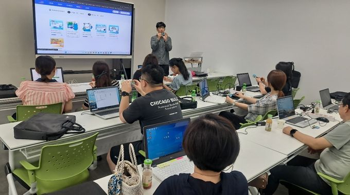 인천서부교육지원청, 인공지능 디지털교과서 도입 대비 교육과정 워크숍 운영
