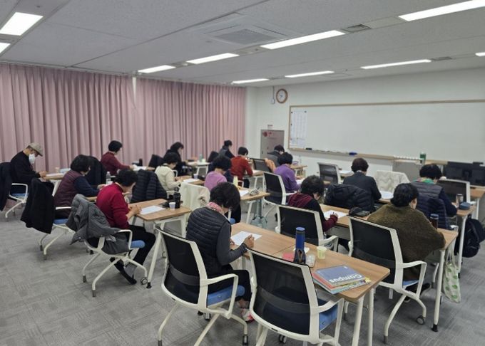 문해교육 프로그램 운영 사진