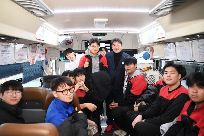 동래고, 단체 헌혈 릴레이 10회차 참여