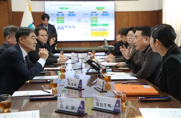 충북도, 글로벌 인재 양성! K-유학생 정책 발전 모색