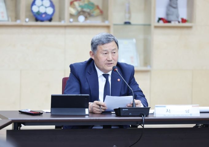 김완근 제주시장(시정시책공유 간부회의)