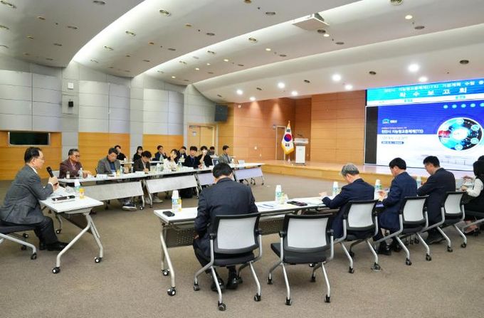 천안시는 26일 시청 대회의실에서 ‘천안시 지능형교통체계(ITS) 기본계획 수립용역’ 착수보고회를 개최했다.