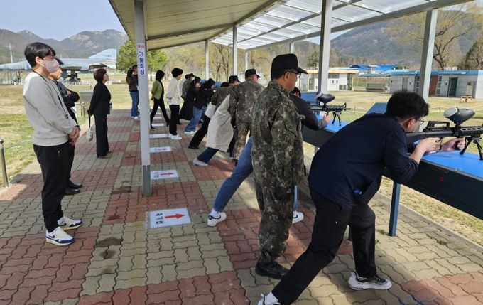 지역 학교 교사 밀리터리아카데미 체험