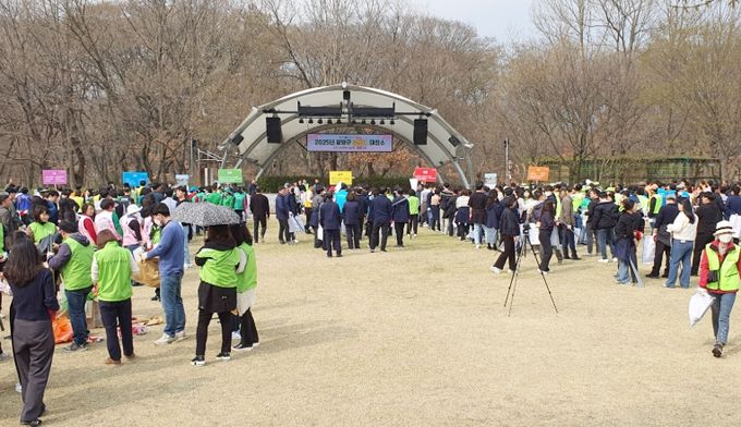 함양군, 봄맞이 범군민 대청소