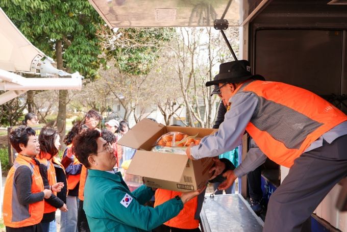 사랑의 밥차’ 긴급 지원