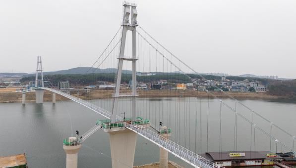 여주 남한강 출렁다리_현수교