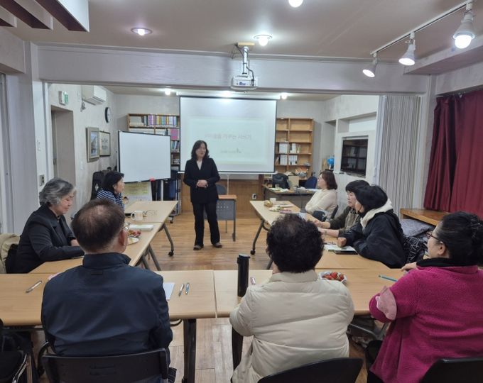 작은도서관과 함께 ‘읽걷쓰’ 프로그램