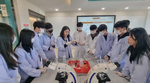 첨단 기자재 활용한 ‘열린 실험 교실’ 운영