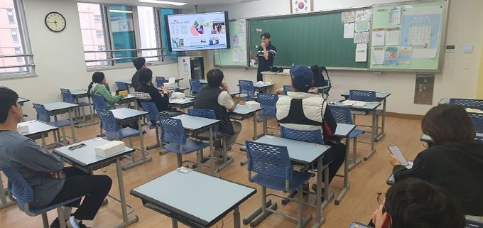 수원교육지원청,‘2025 디지털체육 역량강화 직무연수’ 본격 운영