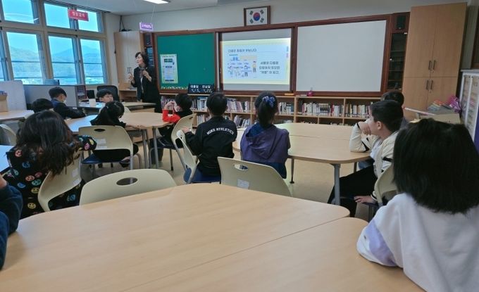 김천교육지원청 장애공감실천주간 함께 성장하는 우리, 다름을 이해하고 존중하는 마음을 키워요!