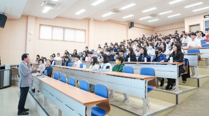 충남교육청, 제2기 충남 학생영어기자단 발대식 개최