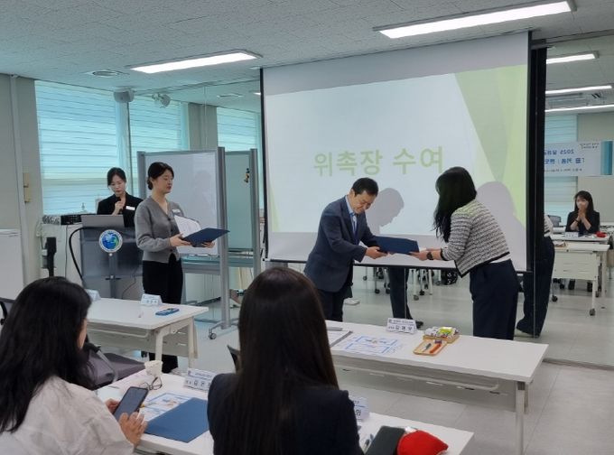 대구달성교육지원청, '꿈 키움' 멘토링 멘토단 위촉식 및 기초교육 실시