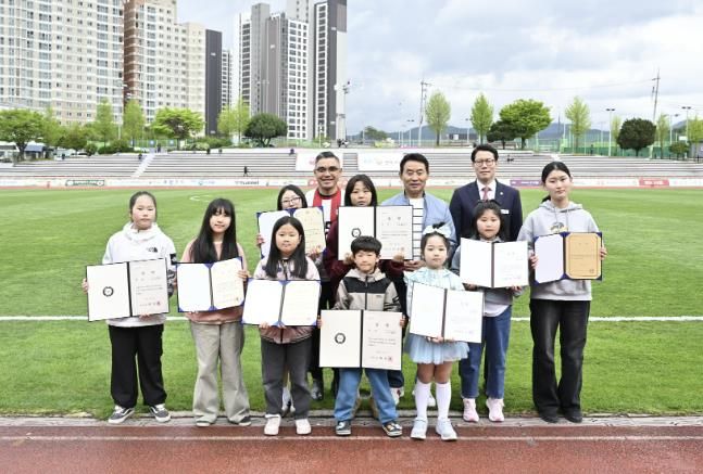 포천시종합사회복지관, 어린이날 기념 사생대회 ‘우리 함께 그림Chill 할래?’ 시상식 개최