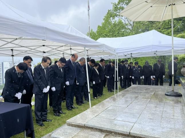 경북 보훈단체협의회, 상주시 충혼탑 참배