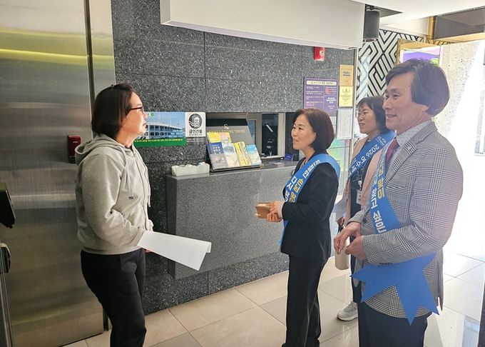 여수시가 숙박업소 바가지요금 근절을 위해 민관합동 단속에 나섰다.