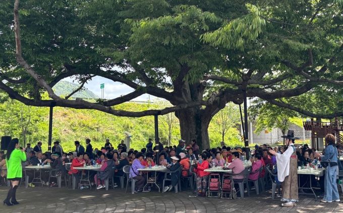 고성군 상리면 둥지회 ‘제35회 상리면 경로위안잔치