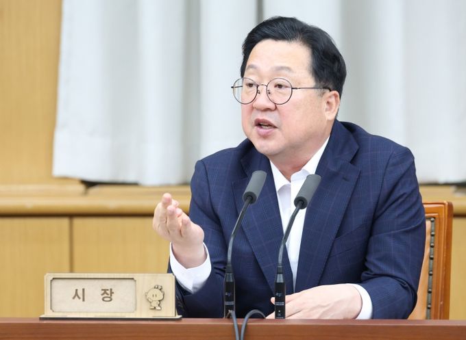 대전 스포츠 스타 류현진·오상욱 선수 관련 굿즈 상품 출시 검토 지시