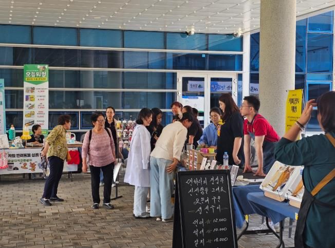 장수군, ‘2025년 자활생산품 순회장터’ 개최