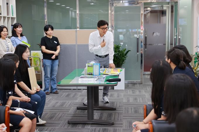 보성여중 학생들, 김철우 보성군수와 소통