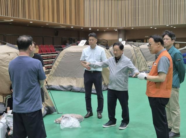 주광덕 남양주시장, 임시대피소 점검