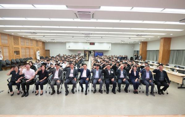 천사장학금 전달식