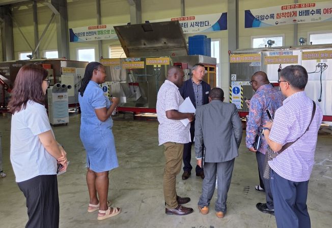 기술보급과 짐바브웨 과학산업연구개발 방문