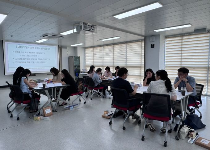 안산교육지원청, 2025년 신규 지방공무원 멘토링 프로그램‘피어,나’2기 운영 시작