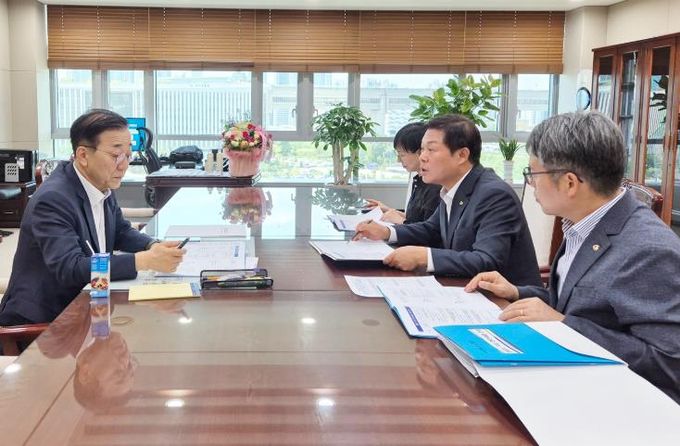 이학수 정읍시장, 김윤덕 국토부 장관에 핵심 현안 5건 국가예산 확보 건의