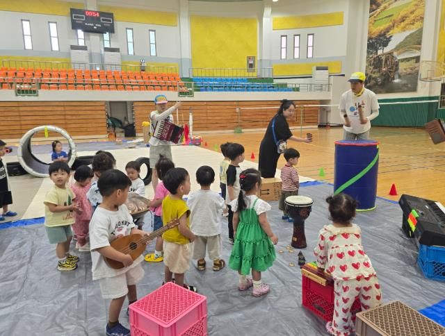 의성군, ‘찾아가는 놀이터’로 산불 피해 아동에 웃음과 회복 선물