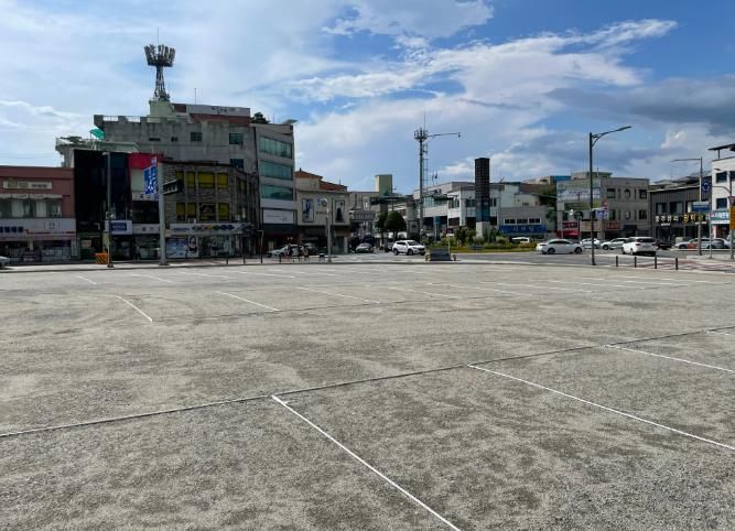 충주시 관아골 임시주차장 조성