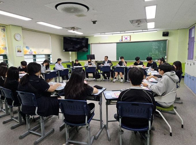 학생 사고력 키우는 독서토론수업 현장 적용