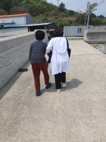 고성군 치매안심센터 적극행정 실현, 치매어르신 고립 예방 프로그램 확대 운영