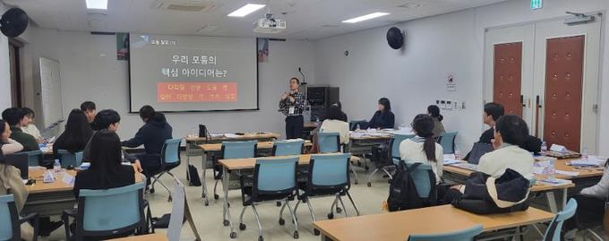 경주교육지원청, 2025 하반기 수석교사와 함께하는 수업나눔 콘서트 실시