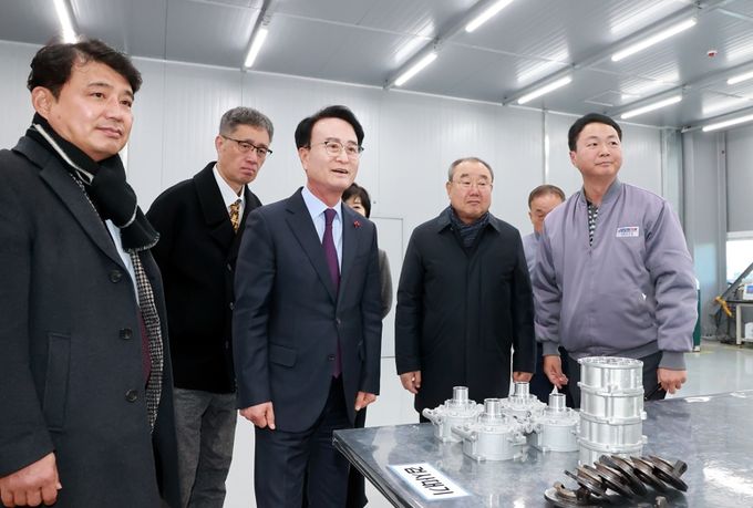 박동식 사천시장, “지역경제 성장 최우선 과제” 우문현답(우리의 문제는 현장에 답이 있다) 실천 행보