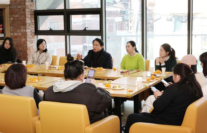 김찬진 동구청장, 장애인체육회 프로그램 참여 장애학생들과‘동구랑 스틸랜드’방문