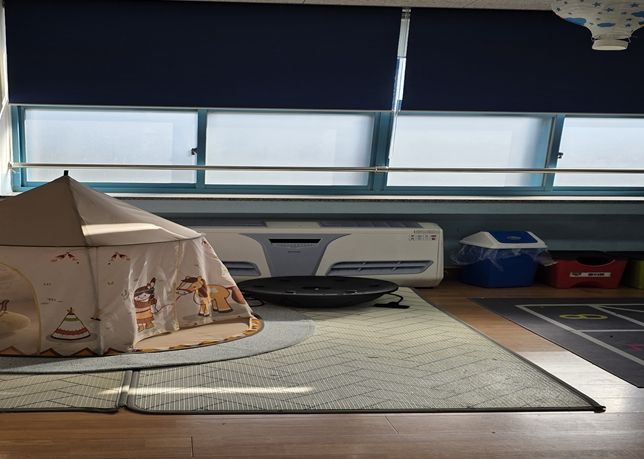 조치원대동초 바닥형 공기정화장치 설치 모습